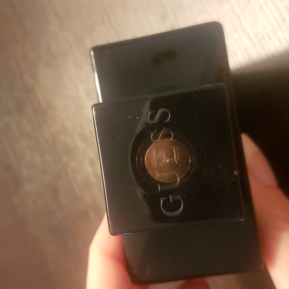 Guess seductive noir - Picture 2 of 12